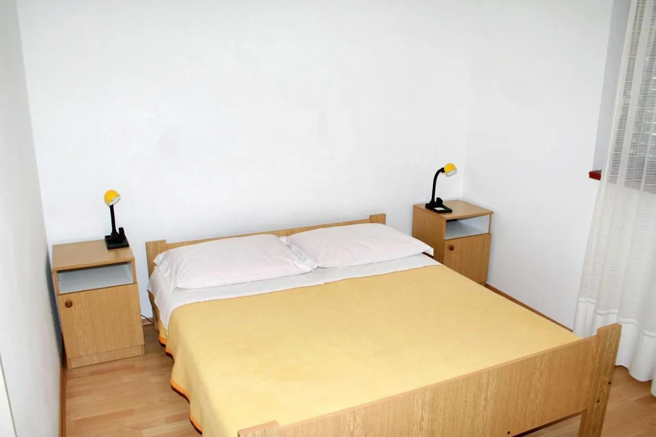 Studio Mandre 4123A Kolan Hırvatistan